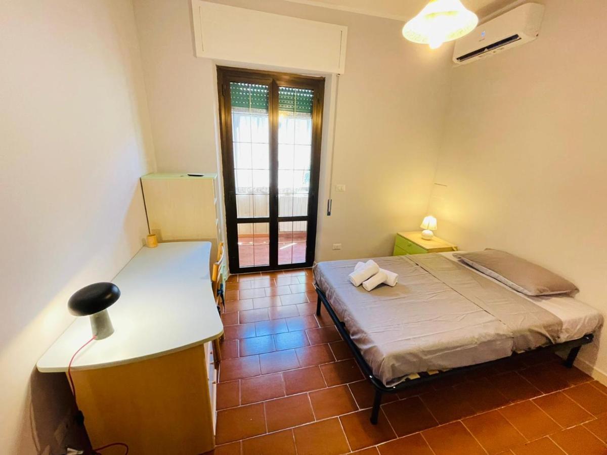 Appartement Darsena Fiumicino With Free Parking Extérieur photo