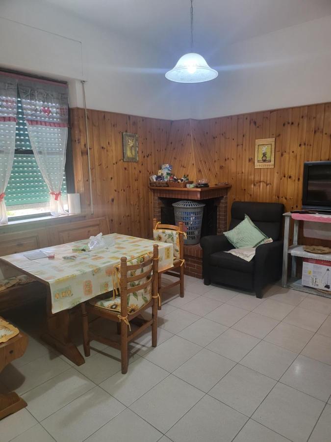 Appartement Darsena Fiumicino With Free Parking Extérieur photo